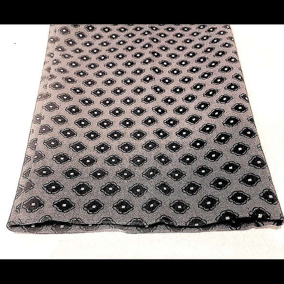 Ann Taylor - Petite Dress Trousers - Picture 7 of 11